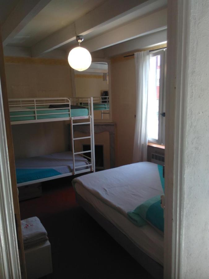 Crew Lighthouse Hostel Antibes Exterior foto