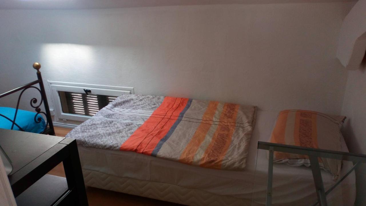 Crew Lighthouse Hostel Antibes Exterior foto