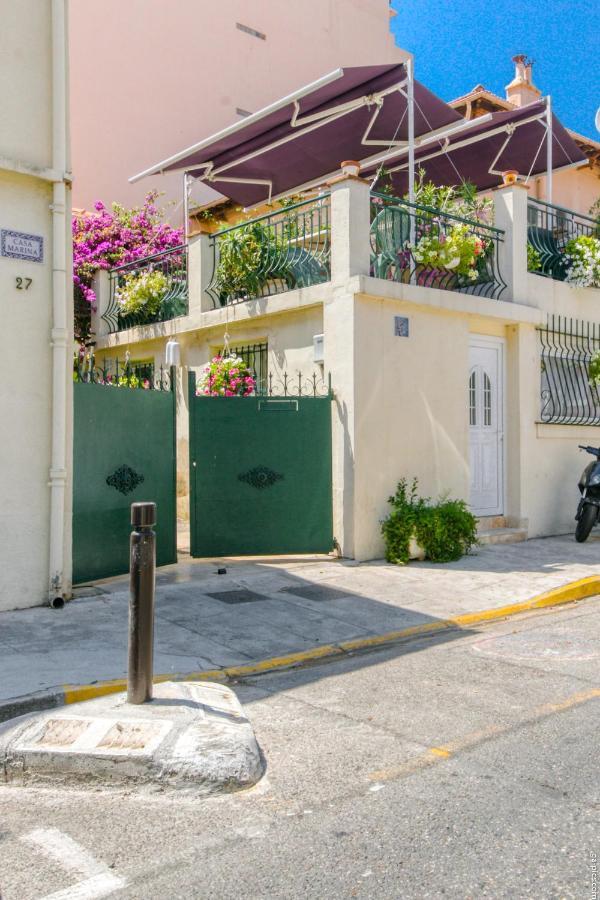 Crew Lighthouse Hostel Antibes Exterior foto