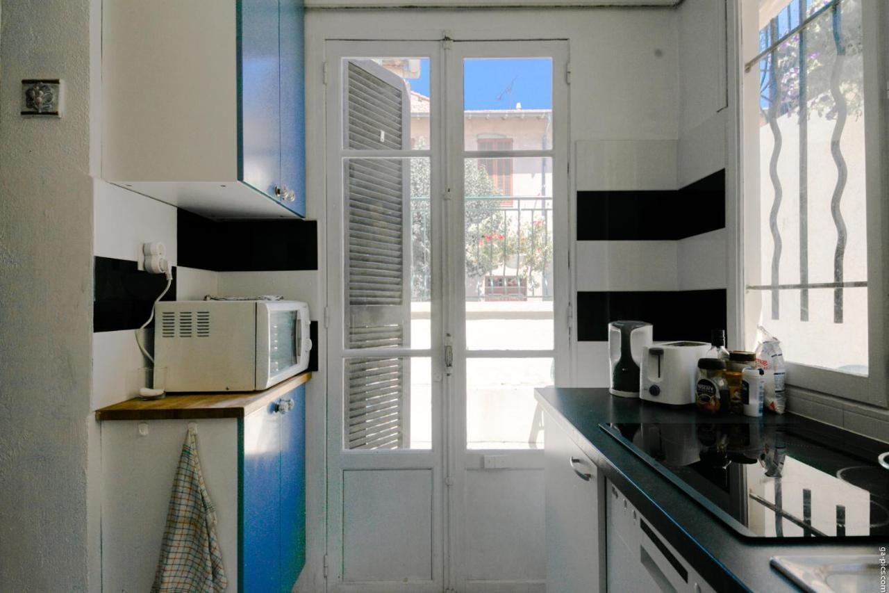 Crew Lighthouse Hostel Antibes Exterior foto